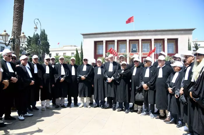 يوم الحسم للمحامين بالمغرب.. العودة إلى المحاكم أم تمديد الإضراب المفتوح؟