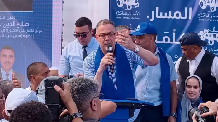الأصالة والمعاصرة يوضح ملابسات أحداث طنجة المدينة ويعتبرها"مؤامرة سياسية" تستهدف الحزب