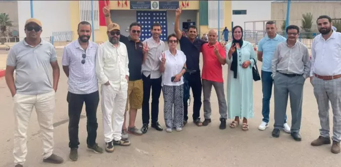حسن الداودي يعانق الحرية بعد خمسة أشهر من الاعتقال بسبب تدوينات