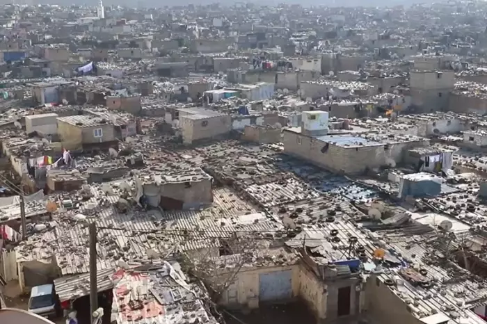 الدار البيضاء تستعد لإنهاء معاناة آلاف الأسر في «كاريان الرحامنة» وسط ترقب موعد الترحيل وتوفير السكن البديل