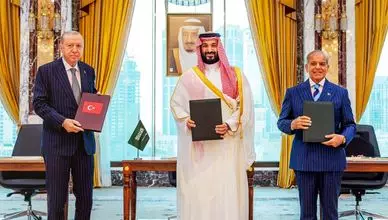 اتفاق مكة يقلب الطاولة وتحالف عسكري جديد يهز خرائط الشرق الأوسط بعد حرب إيران
