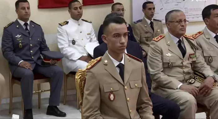 ولي العهد يترأس حفل تخرج فوجين عسكريين بالقنيطرة