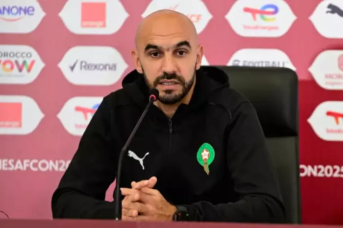 تفاصيل آخر خرجة إعلامية لوليد الركراكي تضع المدرب القادم في وضع محرج وتحمل رسائل مشفرة لمن يهمه الأمر 