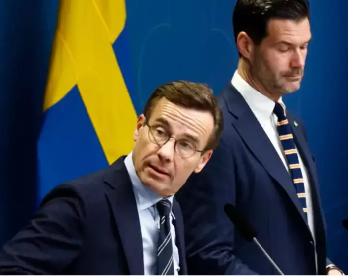 قوانين سحب الجنسية من المهاجرين تهزّ المشهد السياسي في السويد