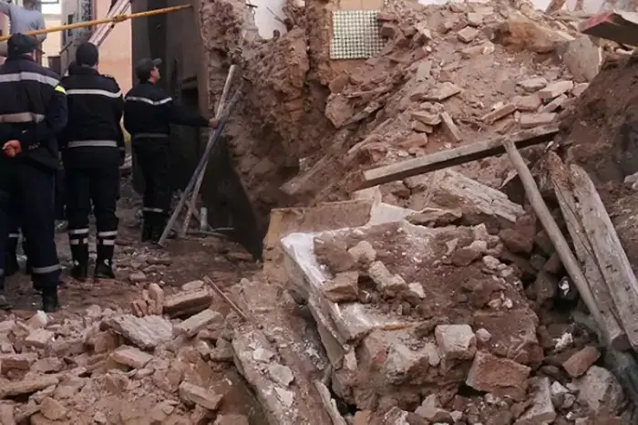 انهيار منزل بالمدينة القديمة بالدار البيضاء يزرع الهلع ويخلف إصابتين