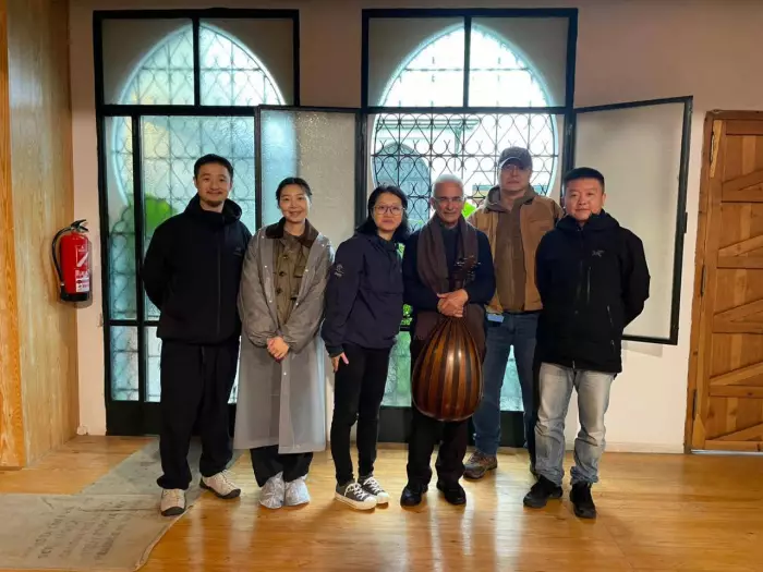 انقر على الرابط او الصوره لقراءه المقال