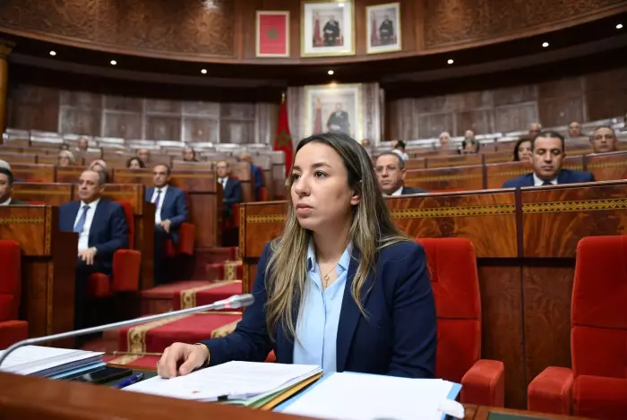 نجوى كوكوس..أصغر وزيرة في الحكومة المغربية أمام امتحان المسؤولية وأحكام السياسة المسبقة