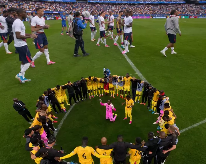 صمود غاني وإهدار إنجليزي ينتهي بتعادل ناري بلا أهداف في مونديال 2026