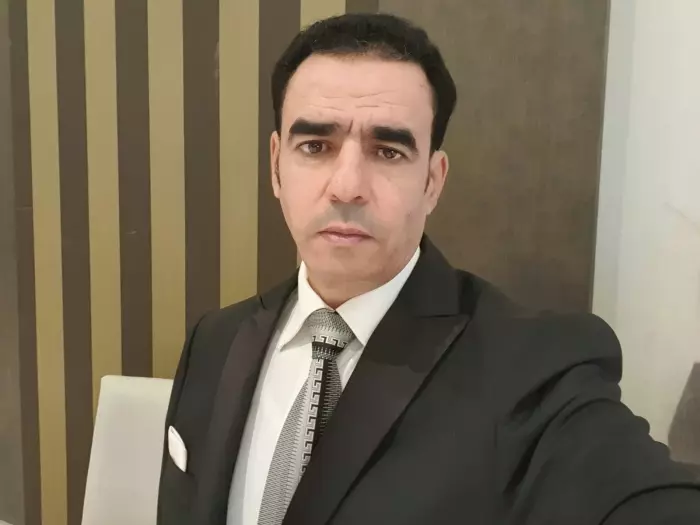 من أزمة الخطاب إلى القدوة الحسنة: المسلمون في الغرب وإشكالية الصورة والواقع