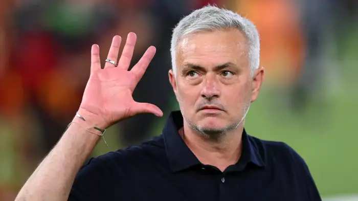 مورينيو يُشعل ريال مدريد:لا مكان للمتخاذلين