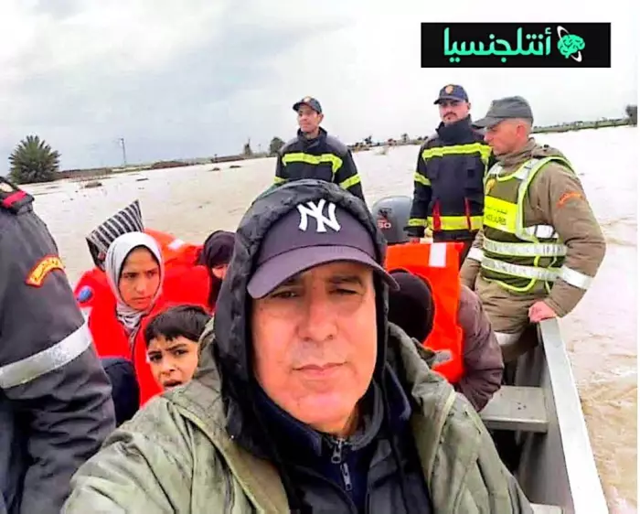 عامل سيدي سليمان في قلب الفيضانات بين واجب المسؤولية وضجيج التأويل