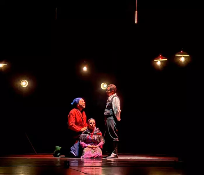 فرقة الحال تتألق بمسرح محمد الخامس..مسرحية لافاش صرخة في وجه الاستغلال والنفوذ