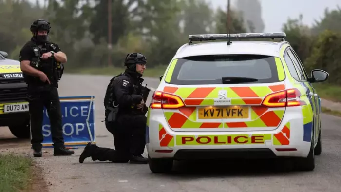 اعتقال بريطاني إيراني في لندن يوسع التحقيق في حادث قاعدة فيرفورد