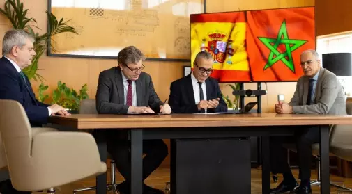 المغرب يتصدر الهجرة النظامية نحو إسبانيا