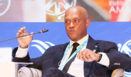 الرأس الأخضر يشيد بالمغرب..مبادرة ملكية نبيلة لغزة تكشف حنكة ومصداقية استثنائية