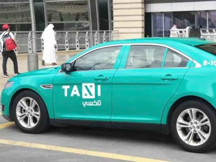 قرارات حازمة تهز قطاع الطاكسي في المغرب والحكومة تدخل مرحلة الحسم والتنظيم