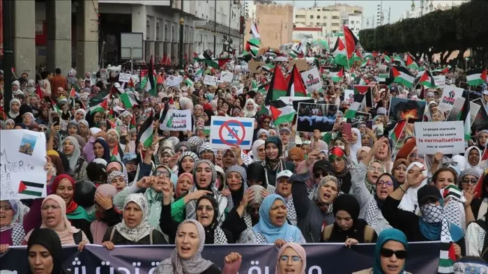 المغاربة يستعدون لكسر الحصار ومسيرة دولية نحو غزة تنتظر الضوء الأخضر من القاهرة والرباط