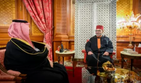 الملك محمد السادس يستقبل مبعوث العاهل السعودي حاملاً رسالة شفوية من الملك سلمان وولي العهد محمد بن سلمان