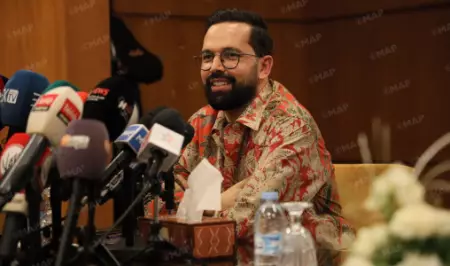 انقر على الرابط او الصوره لقراءه المقا