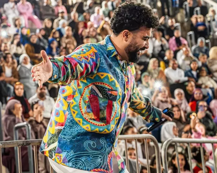 نصر مكري يتحدى الوضع الصحي ويلبي نداء الوطن باكادير