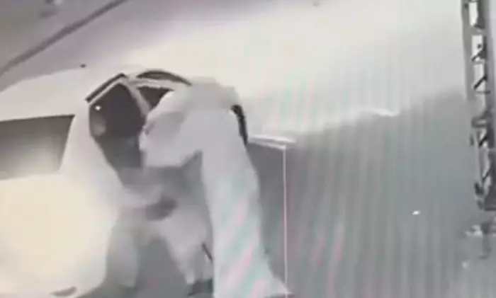 انقر على الرابط او الصوره لقراءه المقا