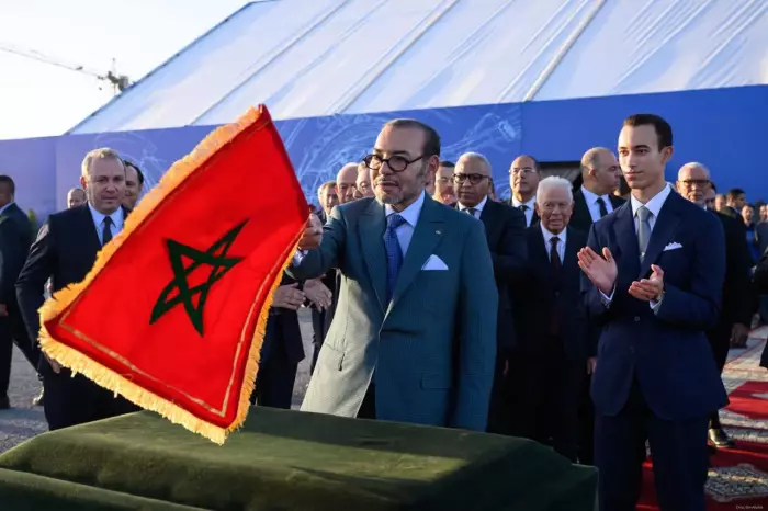 الملك محمد السادس يطلق من النواصر ثورة صناعية جديدة في سماء المغرب
