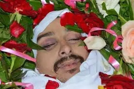 ملحمة زيارة قبر  الشهيد كمال العماري