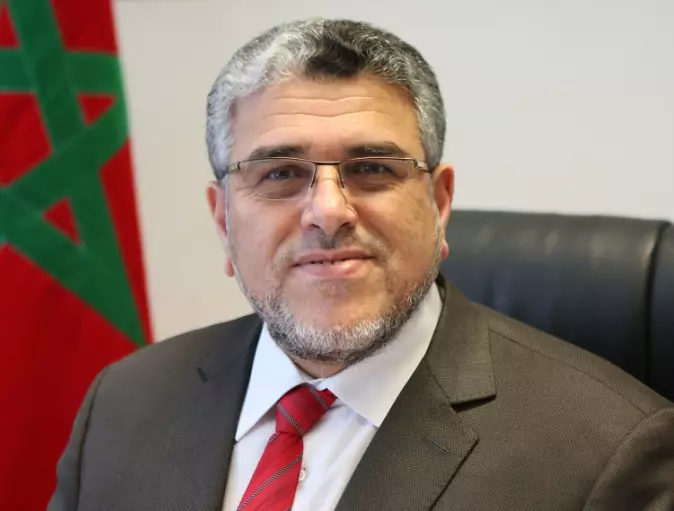 جدارية للوزير السابق مصطفى الرميد على الفيسبوك يشرح فيها أسباب العودة للعمل