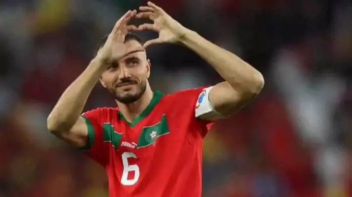 رومان سايس يطوي صفحة الأسود..نهاية قائد وبداية جيل جديد