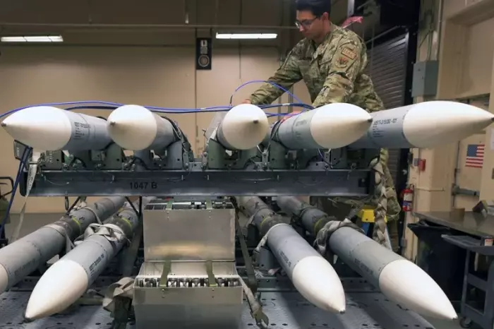 المغرب يدخل لعبة الصواريخ في الخليج ويُغامر بثمن استراتيجي ثقيل