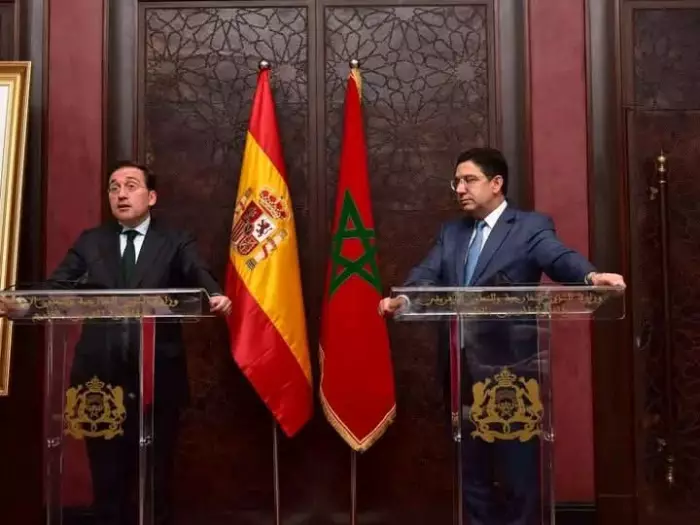 مدريد تُطفئ نار الفتنة..لا إغلاق للمعابر والمغرب شريك استراتيجي لا غنى عنه