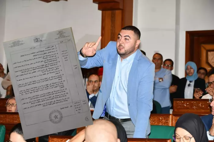  "فاروق المهداوي" يفجر قنبلة سياسية ضد المجلس الرباط ويصفه بـ"مجلس العار"