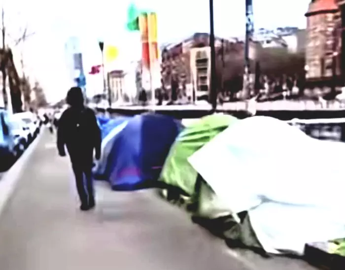 انقر على الرابط او الصوره لقراءه المقا