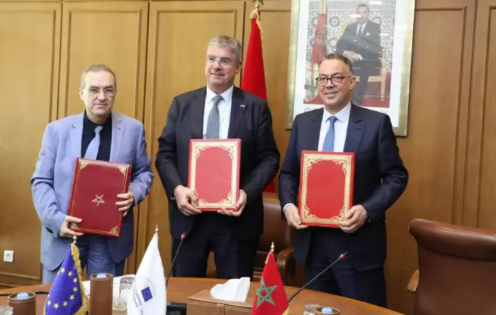 نصف مليار أورو جديد يطرق أبواب المغرب وإعادة إعمار الحوز تتقدم لكن فاتورة الديون الخارجية تواصل الانتفاخ